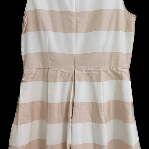 Pretty GAP picnic dress, tan and white striped, size 8 - Picture 3 of 3